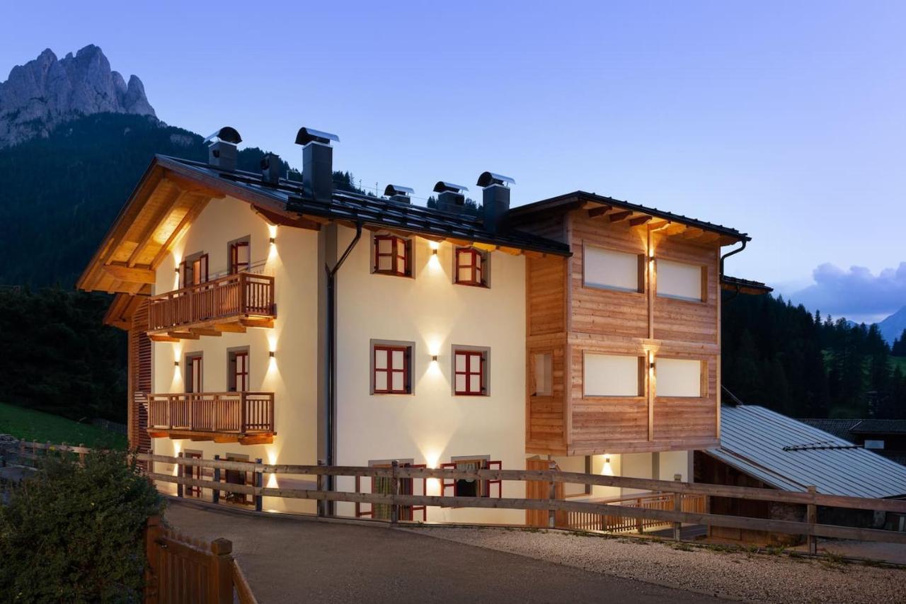 Casa Chris By Ama Val Di Fassa Lägenhet Pozza di Fassa Exteriör bild